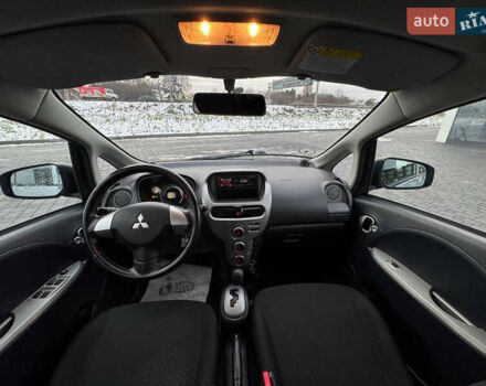 Сірий Міцубісі І-Мієв, об'ємом двигуна 0 л та пробігом 74 тис. км за 3950 $, фото 32 на Automoto.ua