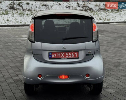 Сірий Міцубісі І-Мієв, об'ємом двигуна 0 л та пробігом 74 тис. км за 3950 $, фото 25 на Automoto.ua