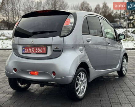 Сірий Міцубісі І-Мієв, об'ємом двигуна 0 л та пробігом 74 тис. км за 3950 $, фото 3 на Automoto.ua