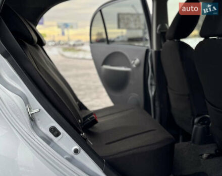 Сірий Міцубісі І-Мієв, об'ємом двигуна 0 л та пробігом 74 тис. км за 3950 $, фото 9 на Automoto.ua