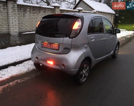 Серый Мицубиси И-Миев, объемом двигателя 0 л и пробегом 100 тыс. км за 4100 $, фото 3 на Automoto.ua