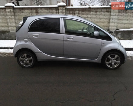 Серый Мицубиси И-Миев, объемом двигателя 0 л и пробегом 100 тыс. км за 4100 $, фото 5 на Automoto.ua