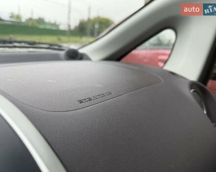 Сірий Міцубісі І-Мієв, об'ємом двигуна 0 л та пробігом 37 тис. км за 5950 $, фото 23 на Automoto.ua