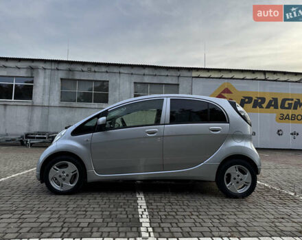 Сірий Міцубісі І-Мієв, об'ємом двигуна 0 л та пробігом 60 тис. км за 5500 $, фото 7 на Automoto.ua