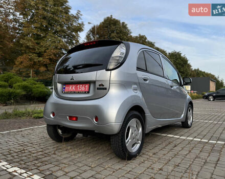 Сірий Міцубісі І-Мієв, об'ємом двигуна 0 л та пробігом 60 тис. км за 5500 $, фото 9 на Automoto.ua