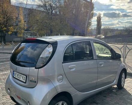 Серый Мицубиси И-Миев, объемом двигателя 0 л и пробегом 74 тыс. км за 6300 $, фото 3 на Automoto.ua