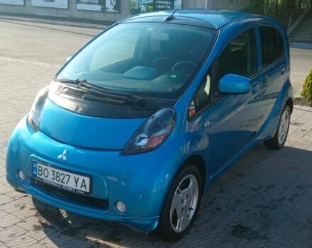 Синий Мицубиси И, объемом двигателя 0 л и пробегом 130 тыс. км за 4600 $, фото 2 на Automoto.ua