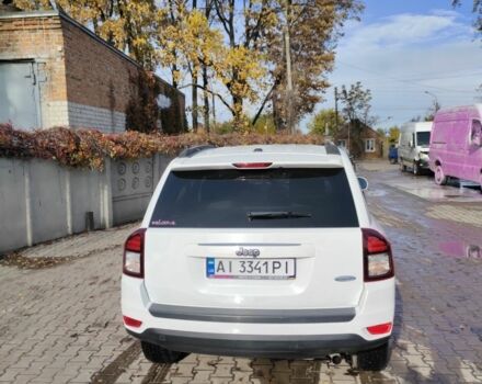 Білий Міцубісі Джип, об'ємом двигуна 2.4 л та пробігом 153 тис. км за 10200 $, фото 2 на Automoto.ua