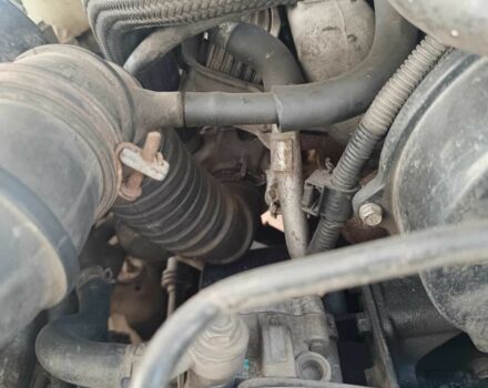 Белый Мицубиси Л 200, объемом двигателя 2.5 л и пробегом 275 тыс. км за 4700 $, фото 2 на Automoto.ua