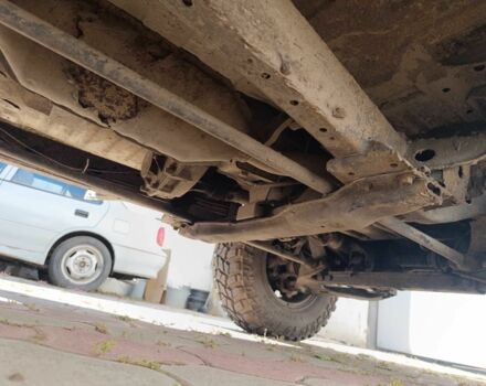 Белый Мицубиси Л 200, объемом двигателя 2.5 л и пробегом 275 тыс. км за 4700 $, фото 8 на Automoto.ua