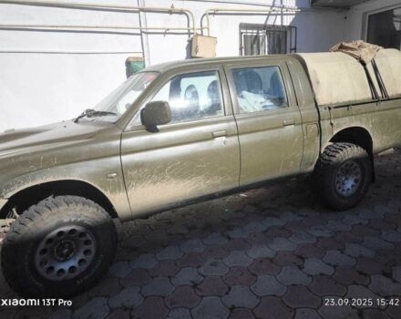 Белый Мицубиси Л 200, объемом двигателя 2.5 л и пробегом 275 тыс. км за 4700 $, фото 19 на Automoto.ua