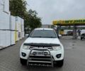 Белый Мицубиси Л 200, объемом двигателя 2.5 л и пробегом 132 тыс. км за 5974 $, фото 1 на Automoto.ua
