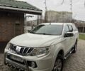 Белый Мицубиси Л 200, объемом двигателя 2.44 л и пробегом 213 тыс. км за 21347 $, фото 1 на Automoto.ua