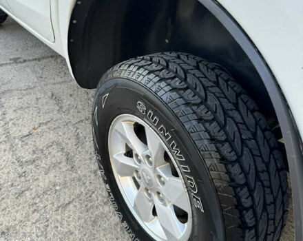 Білий Міцубісі Л 200, об'ємом двигуна 2.44 л та пробігом 226 тис. км за 22000 $, фото 6 на Automoto.ua