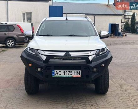 Білий Міцубісі Л 200, об'ємом двигуна 2.3 л та пробігом 152 тис. км за 22000 $, фото 20 на Automoto.ua