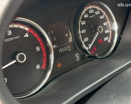 Білий Міцубісі Л 200, об'ємом двигуна 2.4 л та пробігом 195 тис. км за 24890 $, фото 12 на Automoto.ua