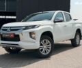 Білий Міцубісі Л 200, об'ємом двигуна 2.4 л та пробігом 195 тис. км за 24890 $, фото 1 на Automoto.ua