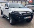 Білий Міцубісі Л 200, об'ємом двигуна 2.3 л та пробігом 152 тис. км за 22000 $, фото 2 на Automoto.ua