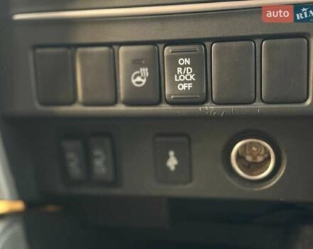 Белый Мицубиси Л 200, объемом двигателя 2.44 л и пробегом 60 тыс. км за 28500 $, фото 28 на Automoto.ua