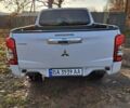 Білий Міцубісі Л 200, об'ємом двигуна 2.44 л та пробігом 56 тис. км за 28800 $, фото 4 на Automoto.ua