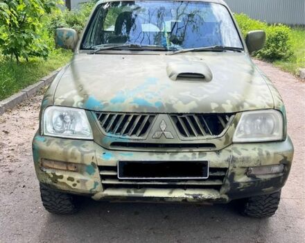 Белый Мицубиси Л 200, объемом двигателя 2.5 л и пробегом 3 тыс. км за 4700 $, фото 1 на Automoto.ua