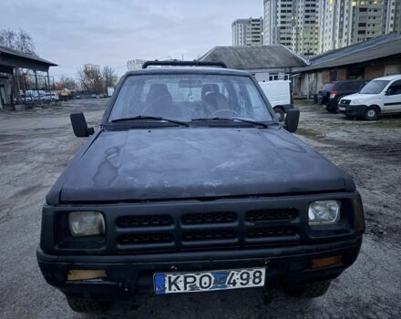 Черный Мицубиси Л 200, объемом двигателя 2.5 л и пробегом 310 тыс. км за 2700 $, фото 2 на Automoto.ua