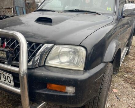 Чорний Міцубісі Л 200, об'ємом двигуна 2.5 л та пробігом 308 тис. км за 5000 $, фото 4 на Automoto.ua