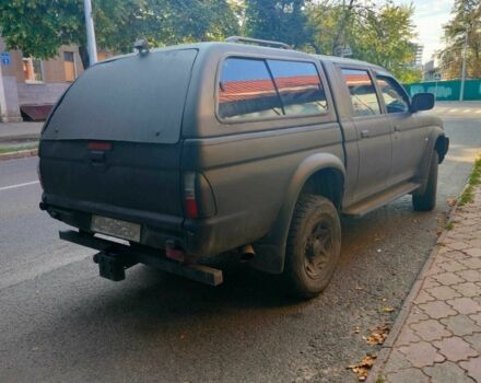 Чорний Міцубісі Л 200, об'ємом двигуна 2.5 л та пробігом 238 тис. км за 4500 $, фото 3 на Automoto.ua