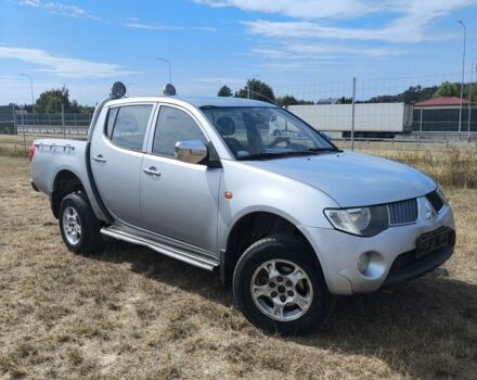 Черный Мицубиси Л 200, объемом двигателя 0 л и пробегом 150 тыс. км за 4667 $, фото 22 на Automoto.ua