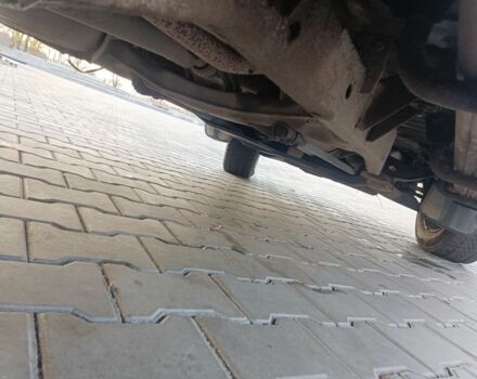 Черный Мицубиси Л 200, объемом двигателя 2.5 л и пробегом 300 тыс. км за 5100 $, фото 7 на Automoto.ua