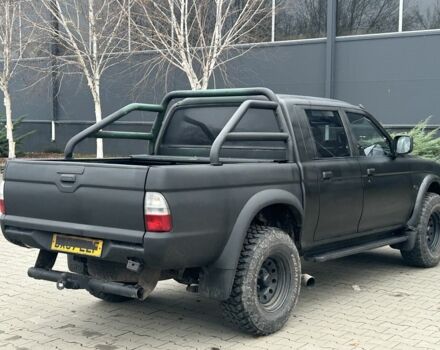 Чорний Міцубісі Л 200, об'ємом двигуна 2.5 л та пробігом 150 тис. км за 4250 $, фото 2 на Automoto.ua