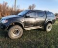 Черный Мицубиси Л 200, объемом двигателя 0 л и пробегом 160 тыс. км за 7578 $, фото 3 на Automoto.ua