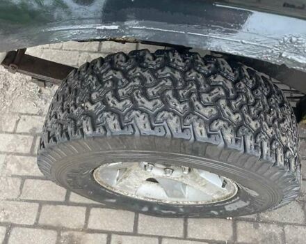 Черный Мицубиси Л 200, объемом двигателя 2.5 л и пробегом 350 тыс. км за 5000 $, фото 4 на Automoto.ua