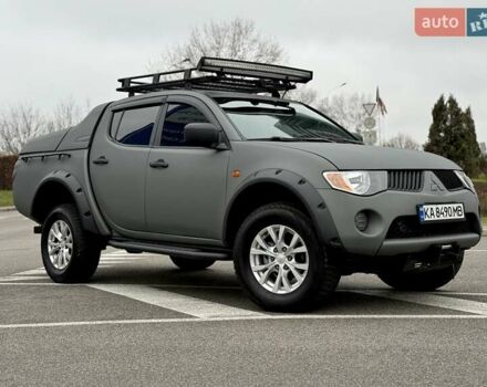 Черный Мицубиси Л 200, объемом двигателя 2.48 л и пробегом 232 тыс. км за 13900 $, фото 20 на Automoto.ua