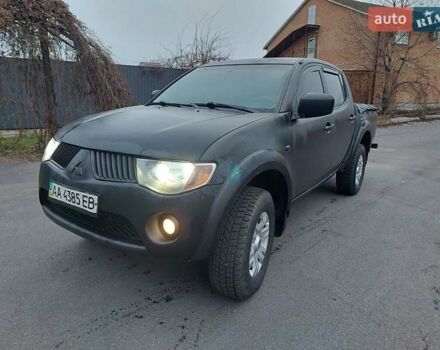 Чорний Міцубісі Л 200, об'ємом двигуна 2.48 л та пробігом 290 тис. км за 9900 $, фото 24 на Automoto.ua