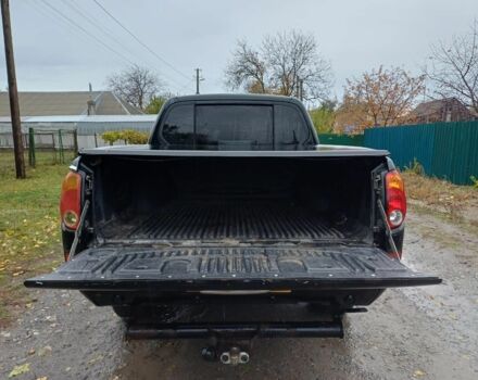 Черный Мицубиси Л 200, объемом двигателя 2.5 л и пробегом 170 тыс. км за 5900 $, фото 8 на Automoto.ua