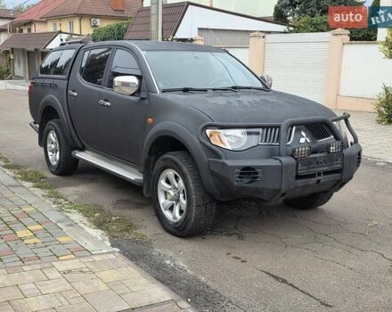 Мицубиси Л 200 2007 в Одессе на Automoto.ua Черный Мицубиси Л 200, объемом двигателя 2.48 л и пробегом 186 тыс. км за 12200 $, фото 3 на Automoto.ua