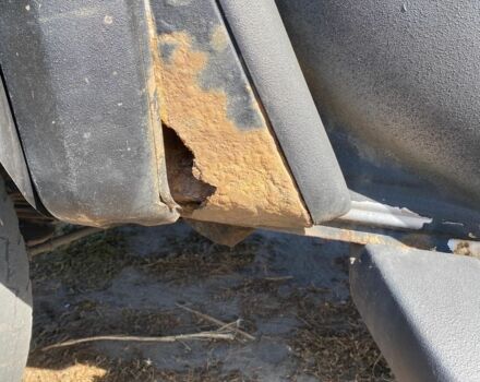 Черный Мицубиси Л 200, объемом двигателя 0 л и пробегом 177 тыс. км за 5500 $, фото 14 на Automoto.ua