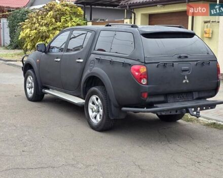 Мицубиси Л 200 2007 в Одессе на Automoto.ua Черный Мицубиси Л 200, объемом двигателя 2.48 л и пробегом 186 тыс. км за 12200 $, фото 8 на Automoto.ua