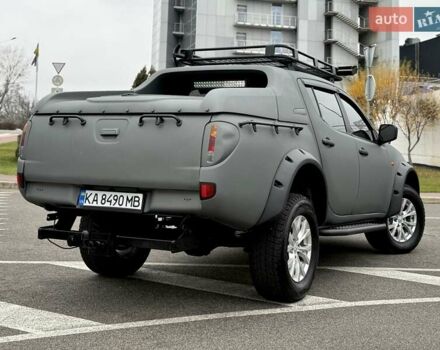 Черный Мицубиси Л 200, объемом двигателя 2.48 л и пробегом 232 тыс. км за 13900 $, фото 14 на Automoto.ua