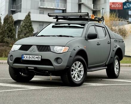 Черный Мицубиси Л 200, объемом двигателя 2.48 л и пробегом 232 тыс. км за 13900 $, фото 25 на Automoto.ua