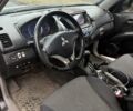 Чорний Міцубісі Л 200, об'ємом двигуна 2.5 л та пробігом 500 тис. км за 9300 $, фото 4 на Automoto.ua