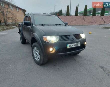 Чорний Міцубісі Л 200, об'ємом двигуна 2.48 л та пробігом 290 тис. км за 9900 $, фото 25 на Automoto.ua