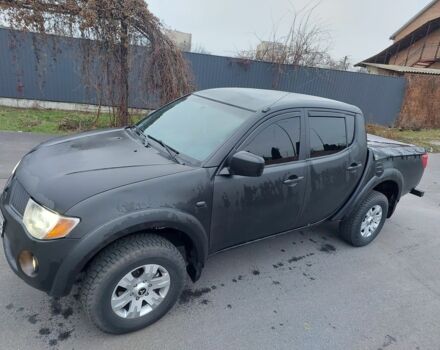 Черный Мицубиси Л 200, объемом двигателя 0 л и пробегом 300 тыс. км за 8000 $, фото 15 на Automoto.ua