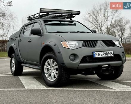 Черный Мицубиси Л 200, объемом двигателя 2.48 л и пробегом 232 тыс. км за 13900 $, фото 22 на Automoto.ua