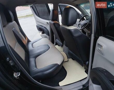 Чорний Міцубісі Л 200, об'ємом двигуна 2.48 л та пробігом 290 тис. км за 9900 $, фото 13 на Automoto.ua