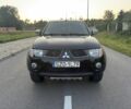 Черный Мицубиси Л 200, объемом двигателя 2.5 л и пробегом 210 тыс. км за 5455 $, фото 5 на Automoto.ua