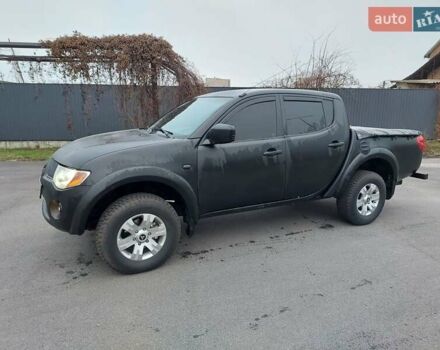 Чорний Міцубісі Л 200, об'ємом двигуна 2.48 л та пробігом 290 тис. км за 9900 $, фото 23 на Automoto.ua