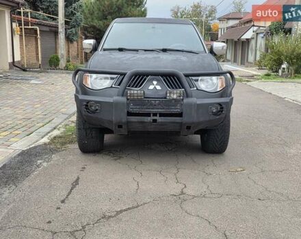 Мицубиси Л 200 2007 в Одессе на Automoto.ua Черный Мицубиси Л 200, объемом двигателя 2.48 л и пробегом 186 тыс. км за 12200 $, фото 2 на Automoto.ua