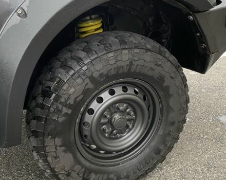 Черный Мицубиси Л 200, объемом двигателя 2.5 л и пробегом 185 тыс. км за 13500 $, фото 5 на Automoto.ua